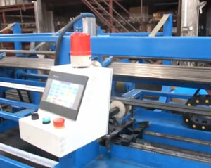 自動(dòng)撥料切管線